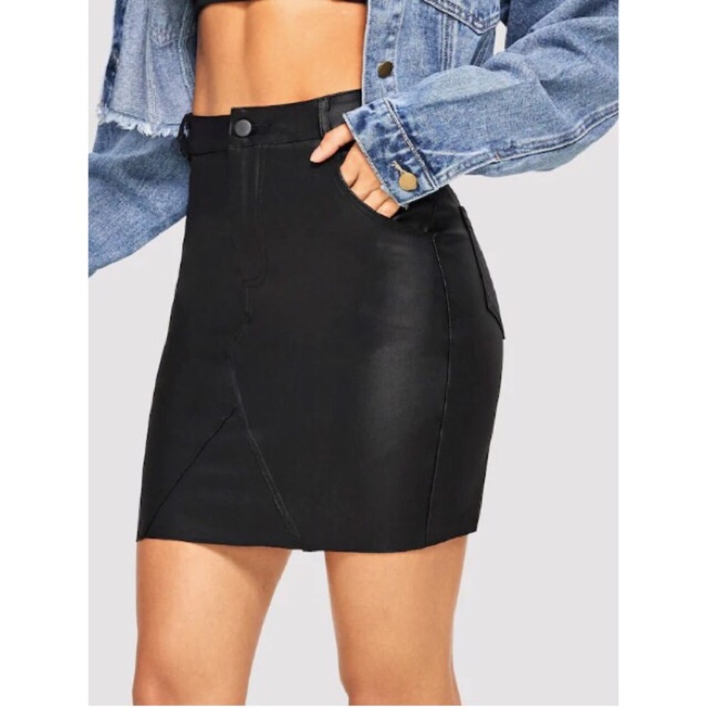 *PRICE LOWERED* ✨NWOT✨ Cut and Sew Vegan Leather Skirt